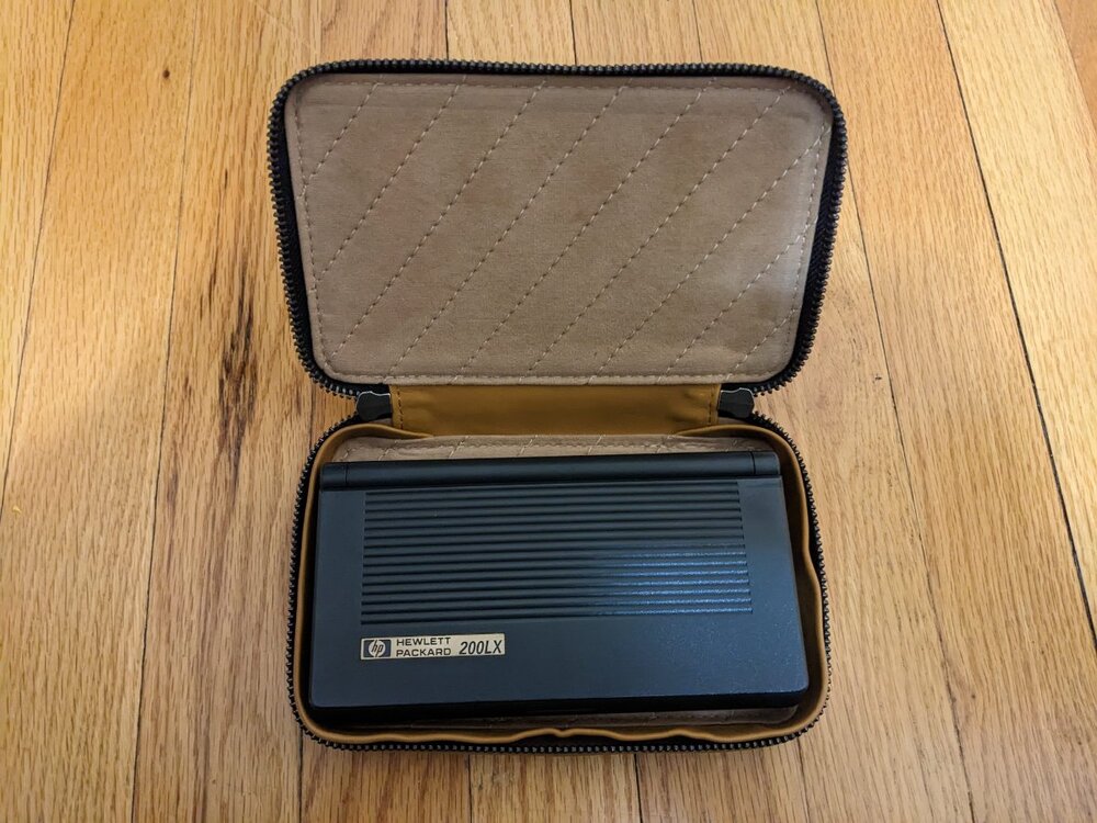 200LX Case 2-min.jpg